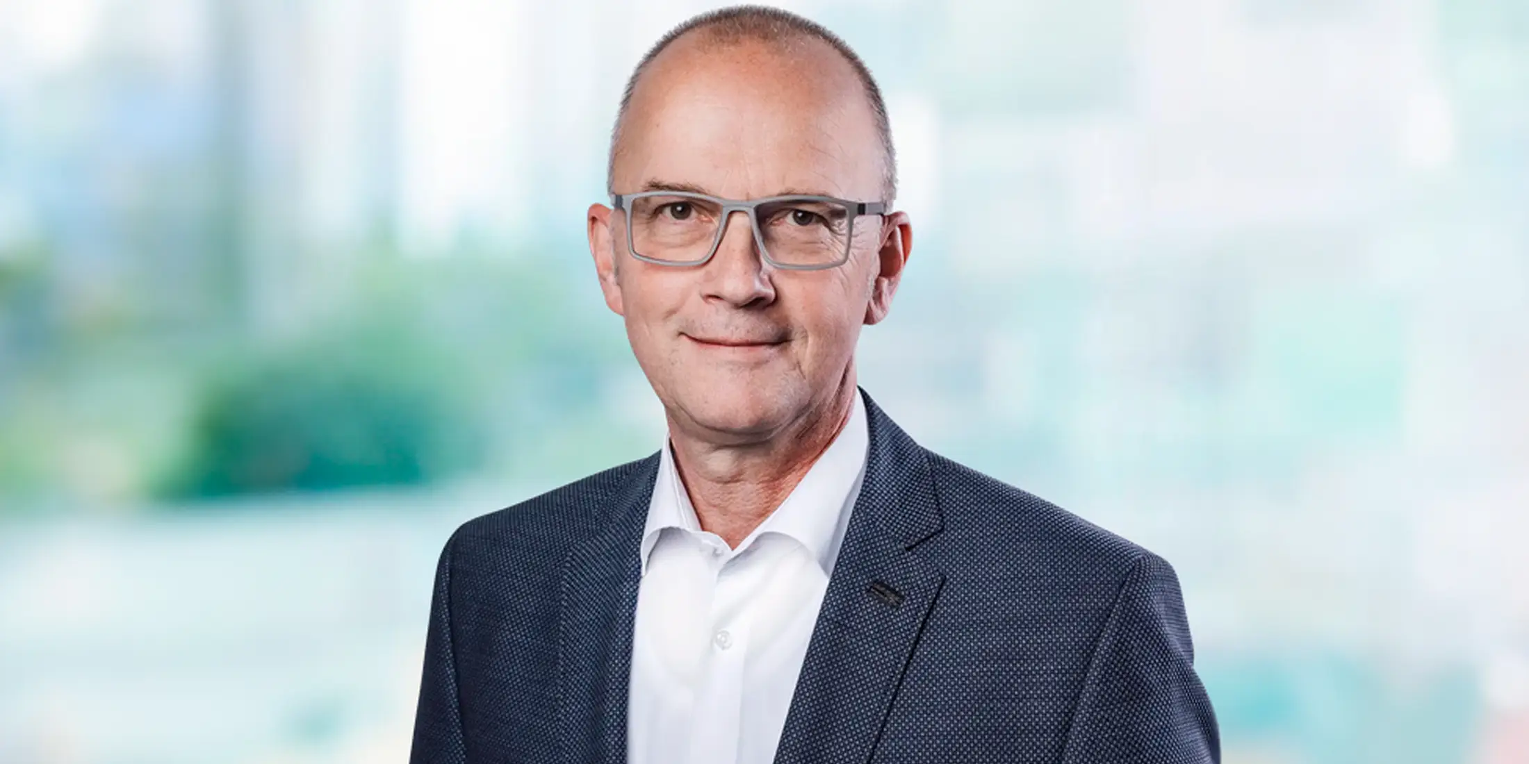 philipp-bachmann-16x9